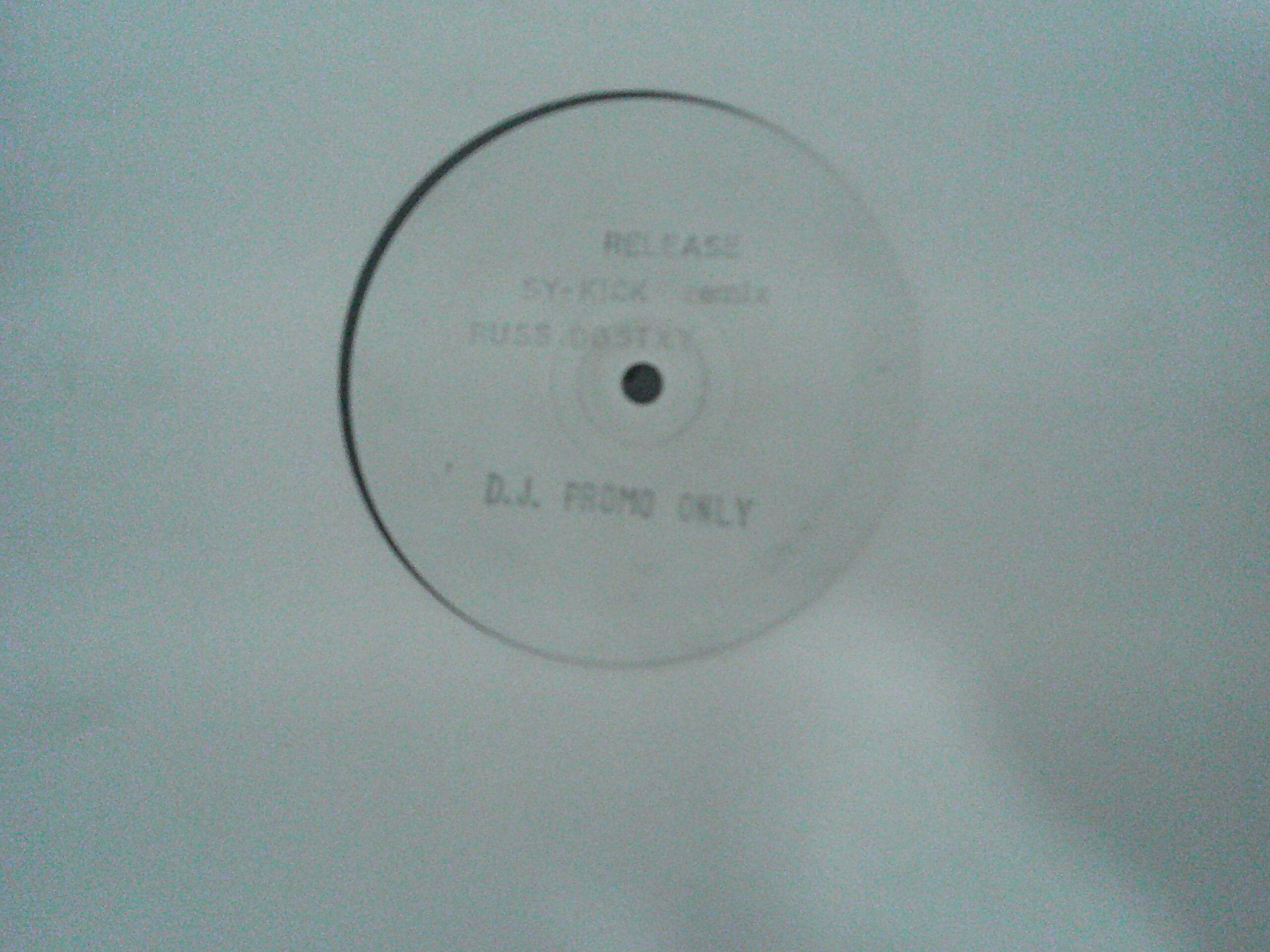 RELEASE-DANCE IN EDEN-SY KICK REMIX-RUSS005TXY