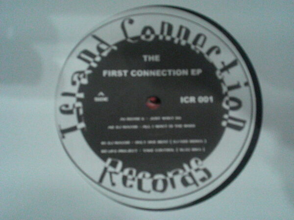 ISLAND CONNECTION-FIRST CONNECTION EP-ICR001