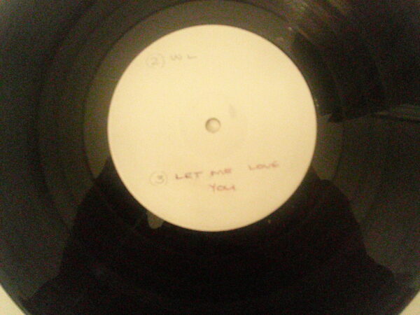 SUB-CIRCLE-UNDER RHYTHM-SUB CIRCLE REMIX-UREP004