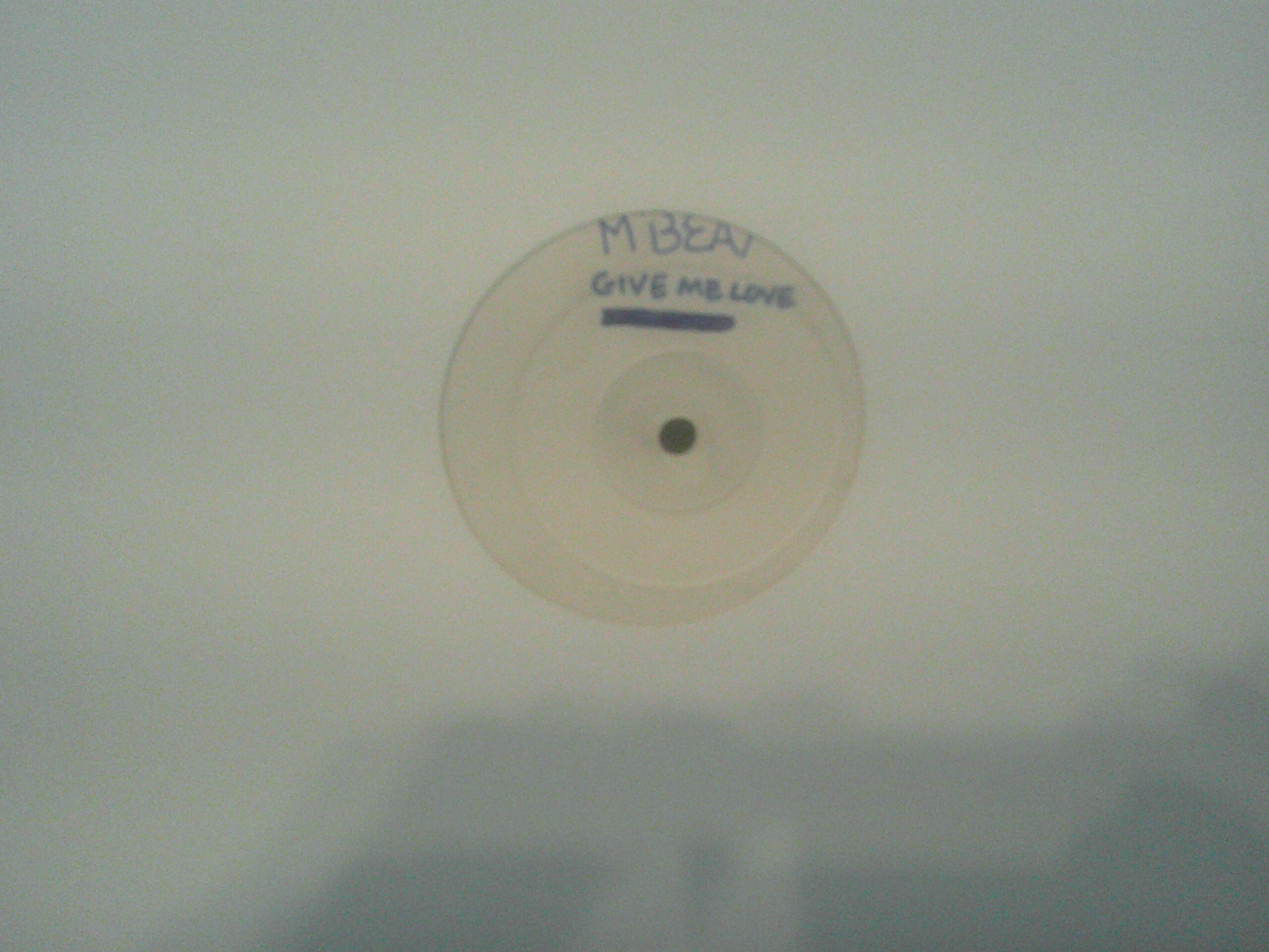 M Beat-Give Me Love-12 RENK T 16