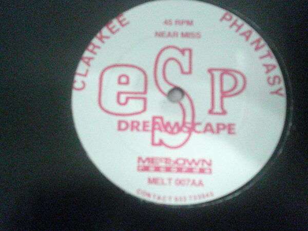 DOUGAL & EVOLOUTION/CLARKEE & PHANTASY-ESP DREAMSCAPE-MELT007